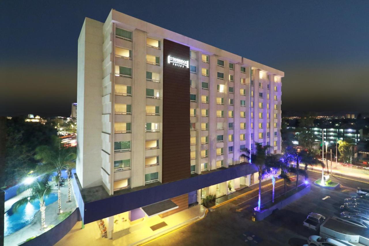 Staybridge Suites Guadalajara Expo, an IHG Hotel Zapopan Bagian luar foto