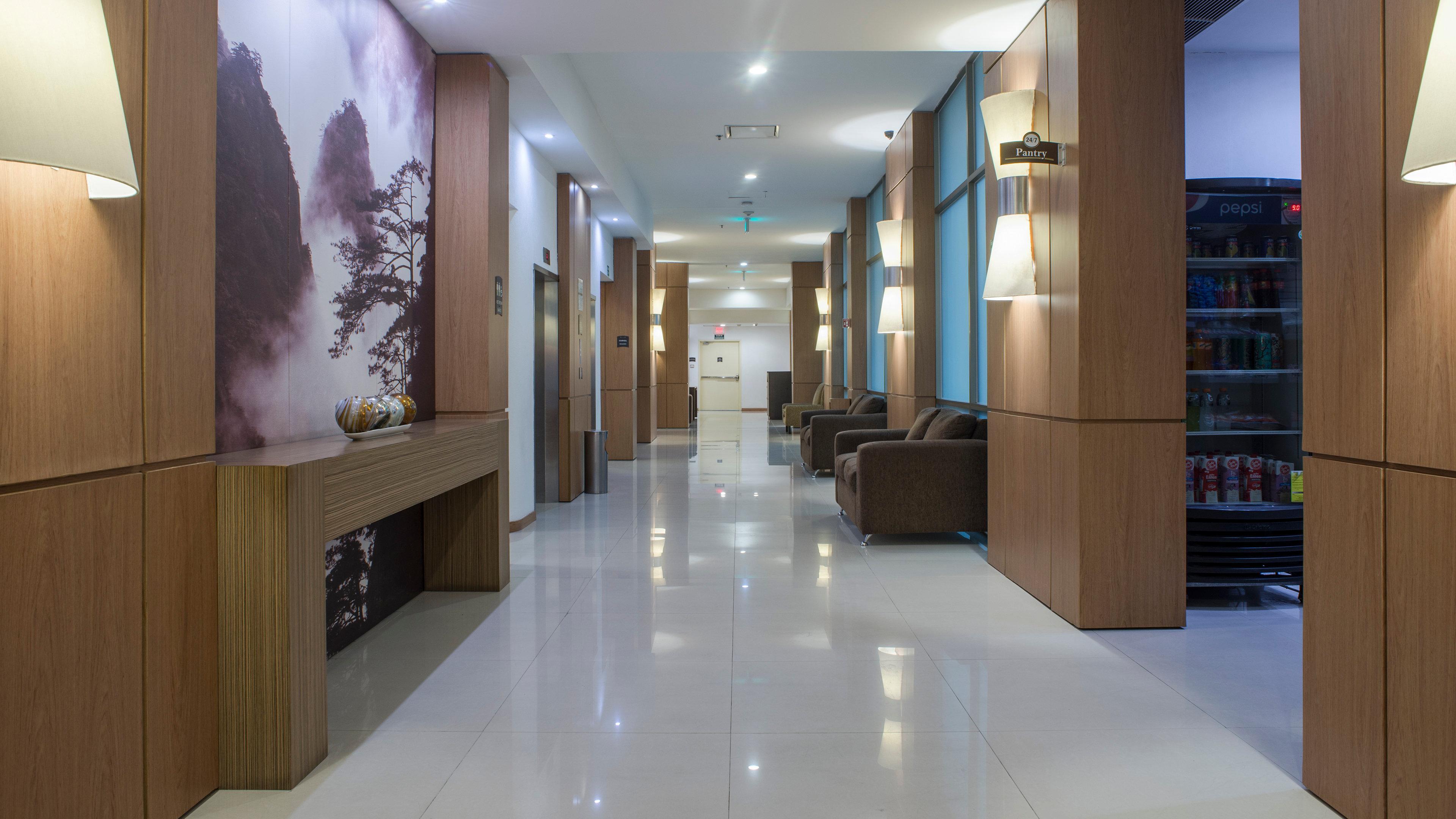 Staybridge Suites Guadalajara Expo, an IHG Hotel Zapopan Bagian luar foto
