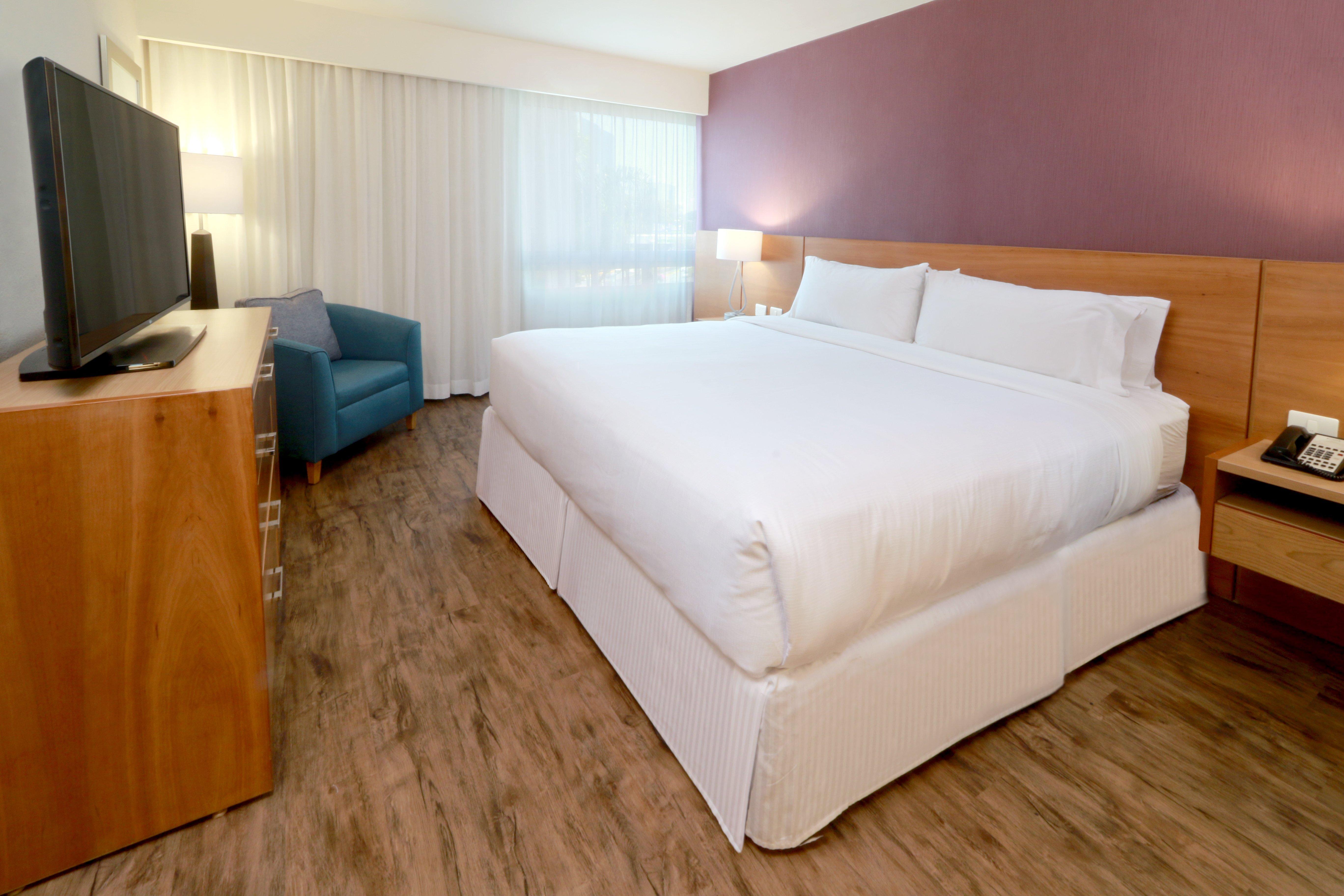 Staybridge Suites Guadalajara Expo, an IHG Hotel Zapopan Bagian luar foto