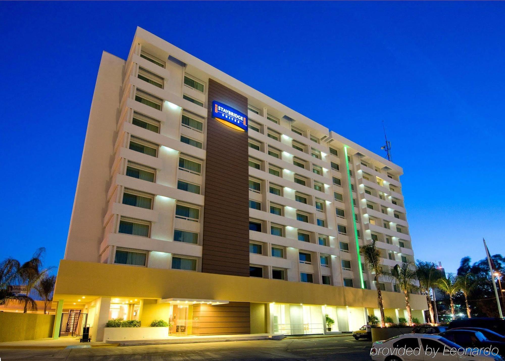 Staybridge Suites Guadalajara Expo, an IHG Hotel Zapopan Bagian luar foto